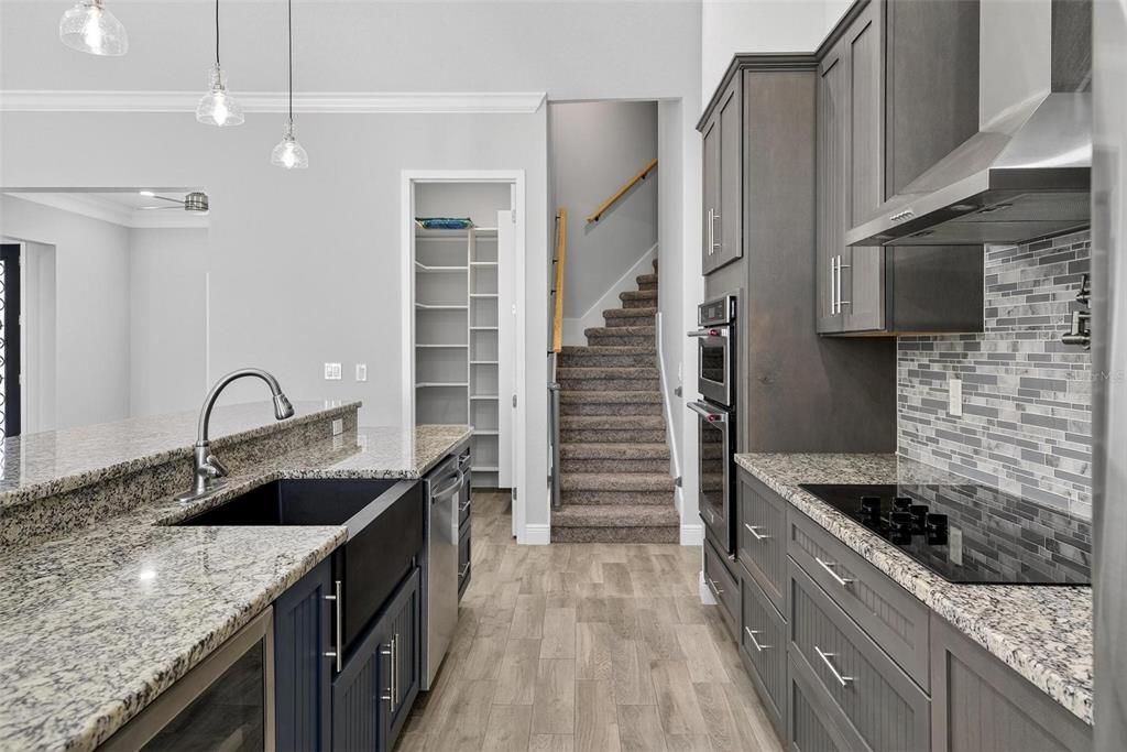 For Sale: $775,000 (4 beds, 3 baths, 2612 Square Feet)