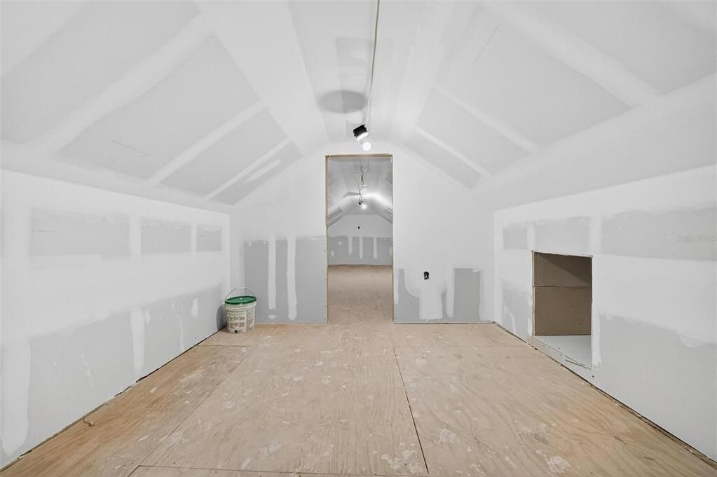 For Sale: $775,000 (4 beds, 3 baths, 2612 Square Feet)