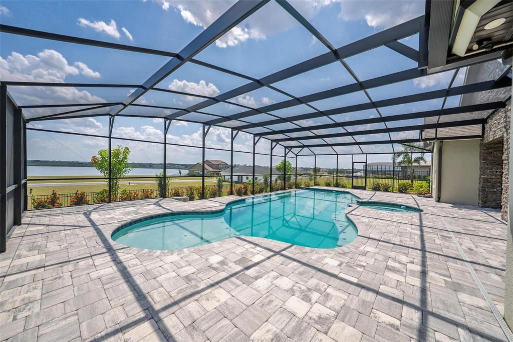 For Sale: $775,000 (4 beds, 3 baths, 2612 Square Feet)