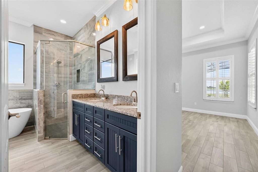 For Sale: $775,000 (4 beds, 3 baths, 2612 Square Feet)