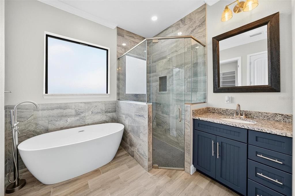 For Sale: $775,000 (4 beds, 3 baths, 2612 Square Feet)