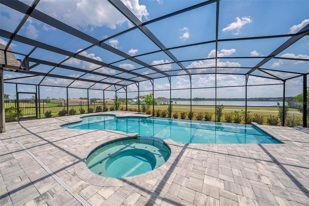 For Sale: $775,000 (4 beds, 3 baths, 2612 Square Feet)