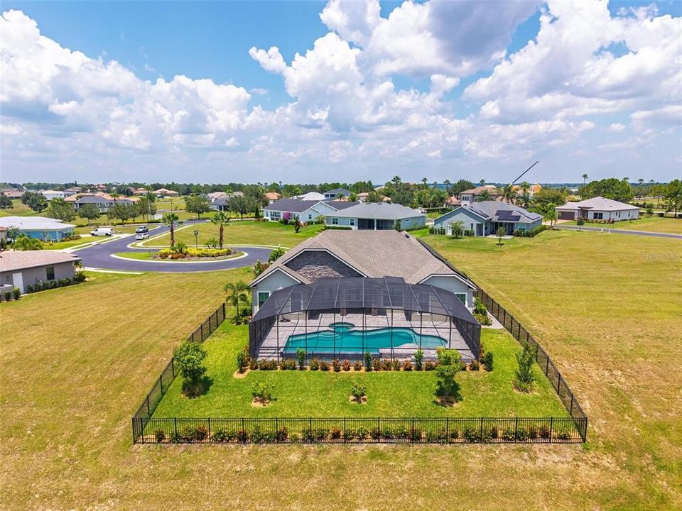 For Sale: $775,000 (4 beds, 3 baths, 2612 Square Feet)