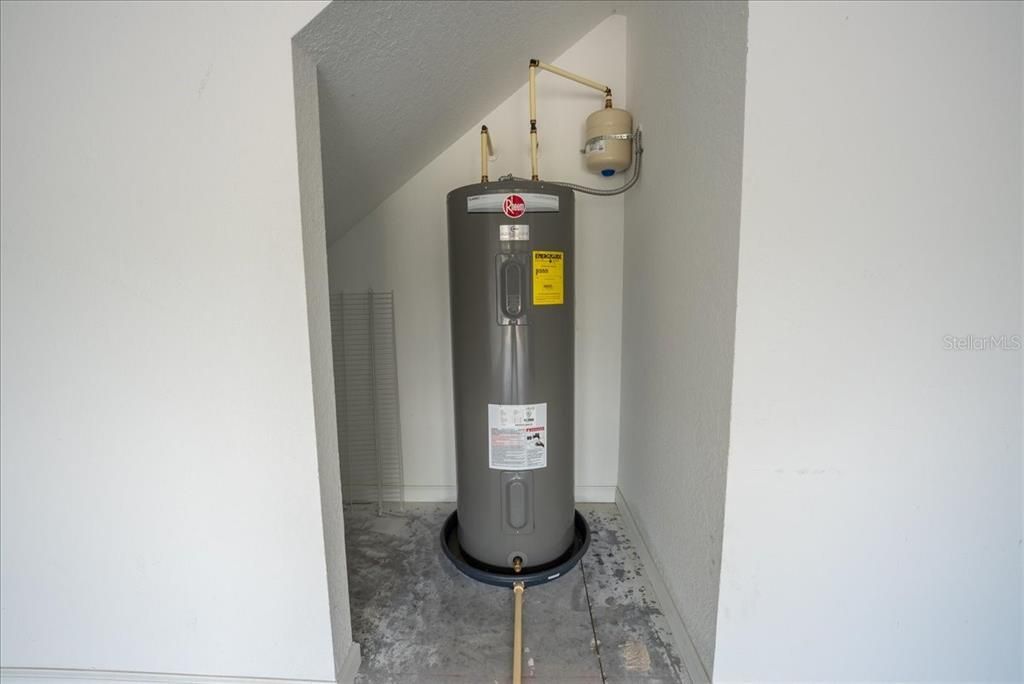 待售: $399,900 (3 贝兹, 3 浴室, 1758 平方英尺)