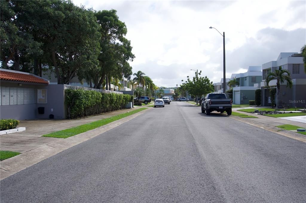 For Sale: $625,000 (4 beds, 2 baths, 3300 Square Feet)