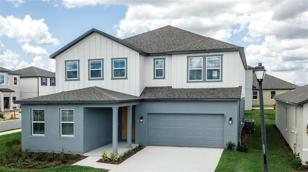 Active With Contract: $3,950 (5 beds, 4 baths, 3931 Square Feet)