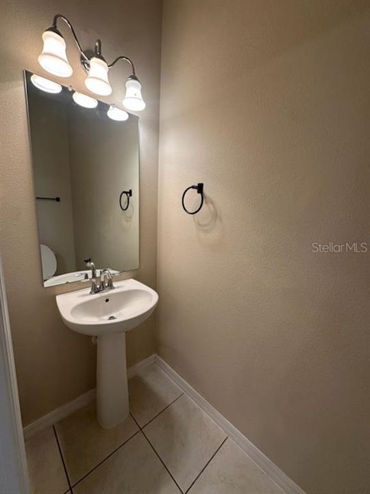 В аренду: $1,700 (2 спален, 2 ванн, 1224 Квадратных фут)