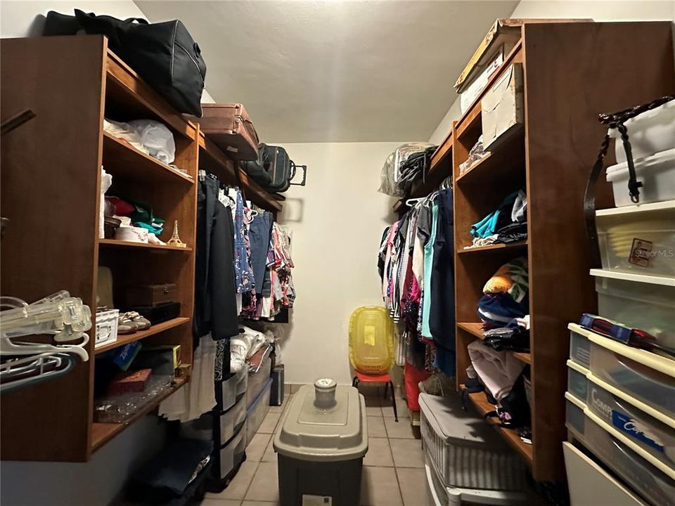 En Venta: $495,000 (4 camas, 4 baños, 2194 Pies cuadrados)