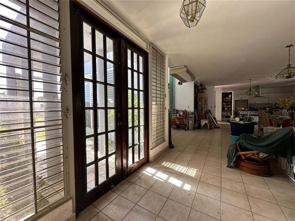 En Venta: $495,000 (4 camas, 4 baños, 2194 Pies cuadrados)