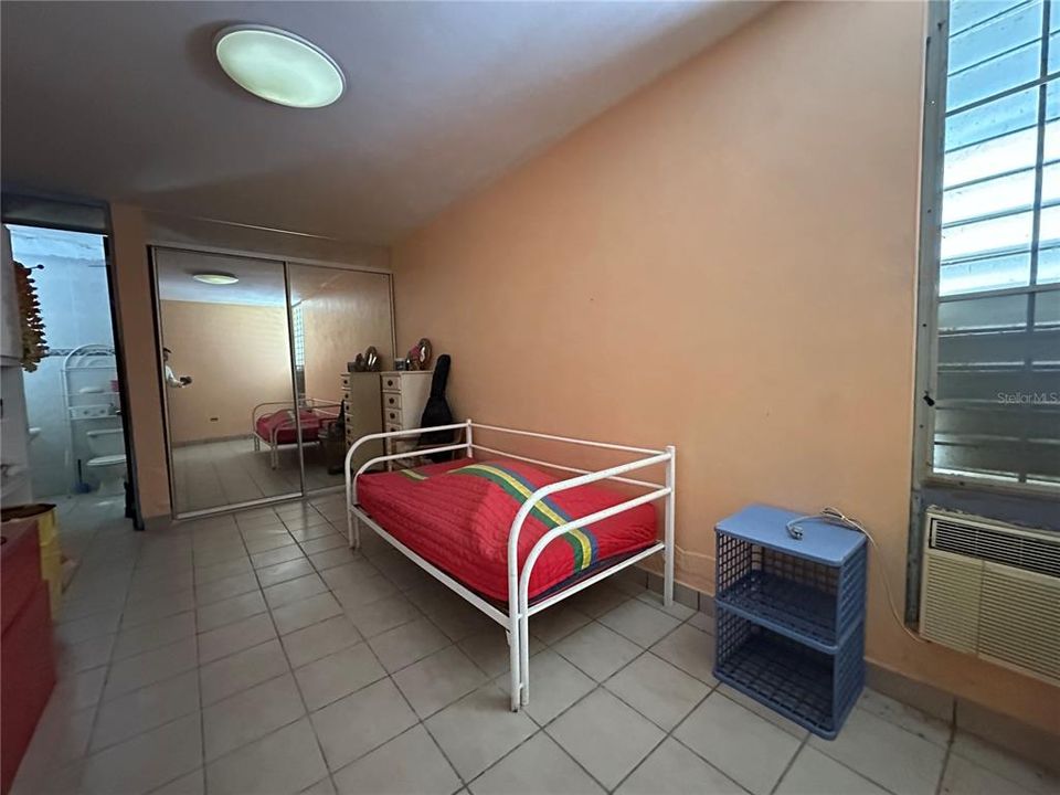 En Venta: $495,000 (4 camas, 4 baños, 2194 Pies cuadrados)