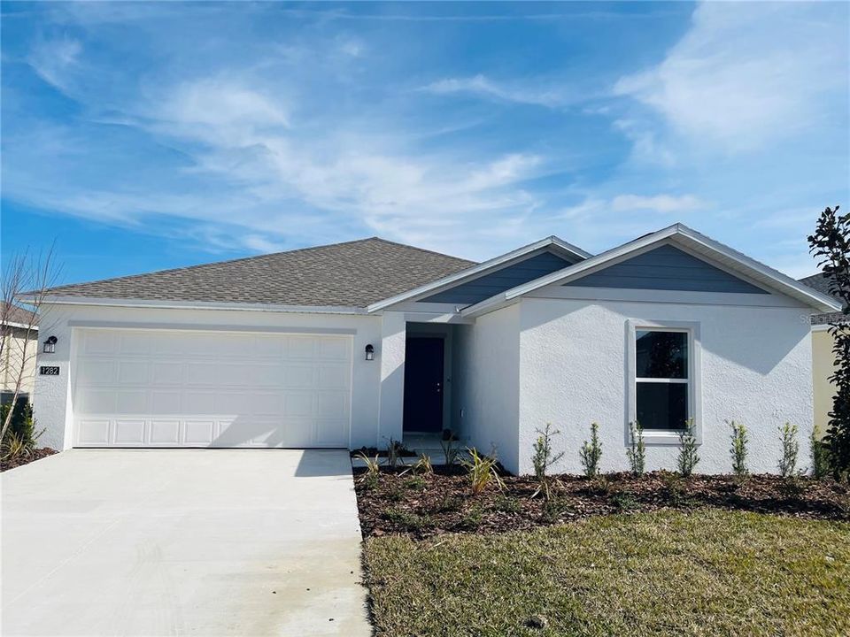 В аренду: $2,200 (4 спален, 2 ванн, 1824 Квадратных фут)