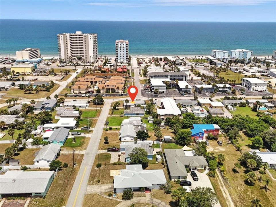 待售: $385,000 (3 贝兹, 0 浴室, 1440 平方英尺)