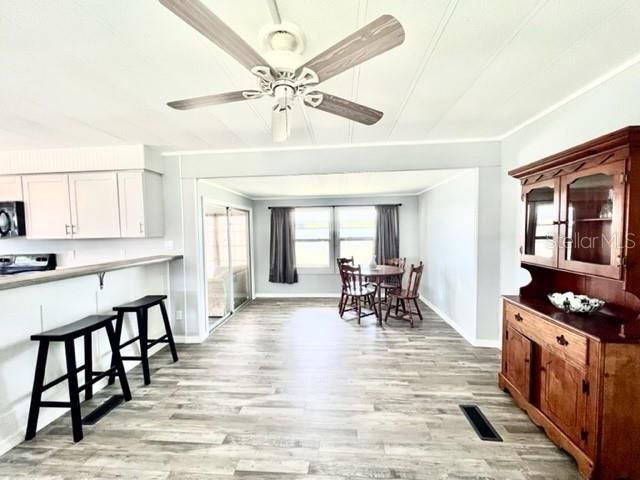 待售: $84,900 (2 贝兹, 2 浴室, 792 平方英尺)