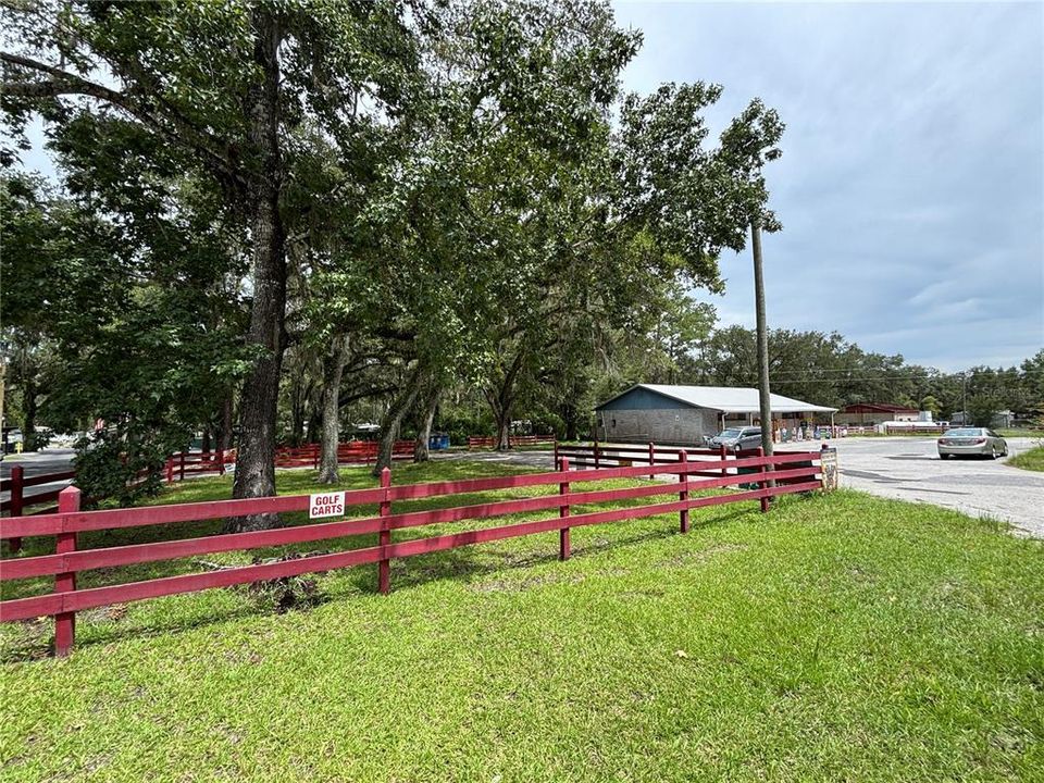 待售: $90,000 (2 贝兹, 1 浴室, 740 平方英尺)