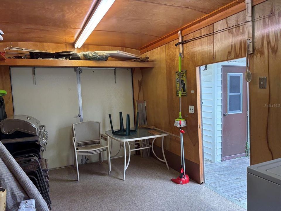 待售: $90,000 (2 贝兹, 1 浴室, 740 平方英尺)