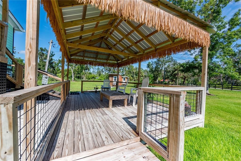 En Venta: $325,000 (3 camas, 2 baños, 1800 Pies cuadrados)