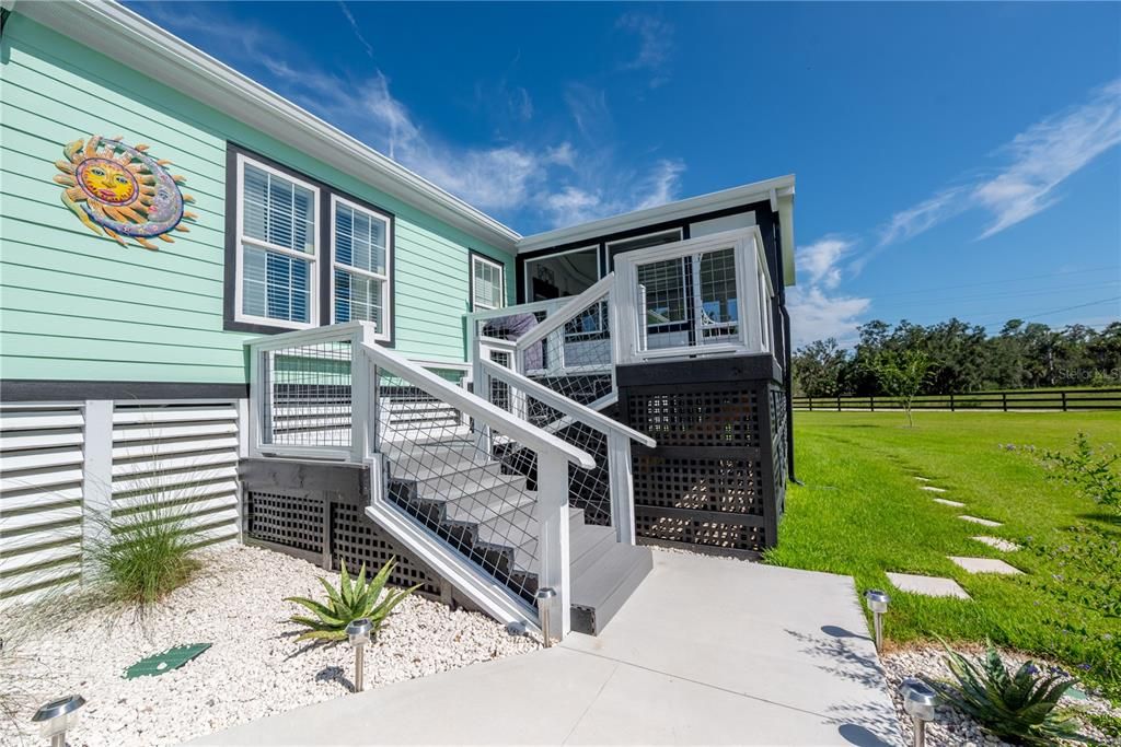 En Venta: $325,000 (3 camas, 2 baños, 1800 Pies cuadrados)