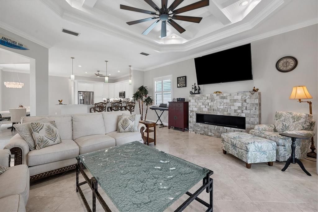 В аренду: $8,800 (3 спален, 3 ванн, 1981 Квадратных фут)