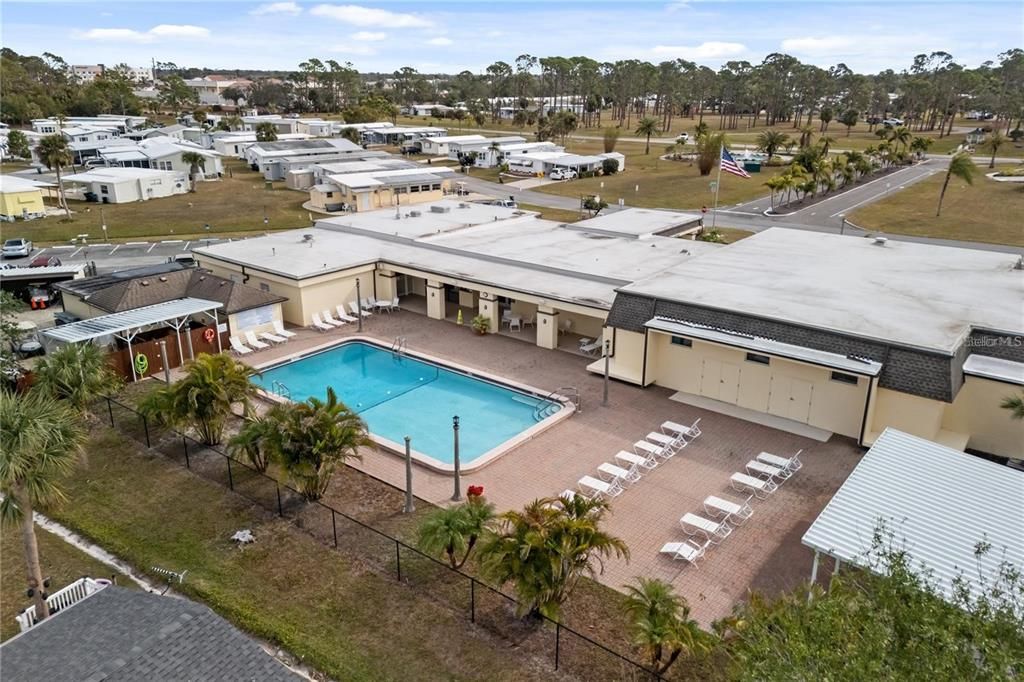 待售: $3,900 (0.10 acres)