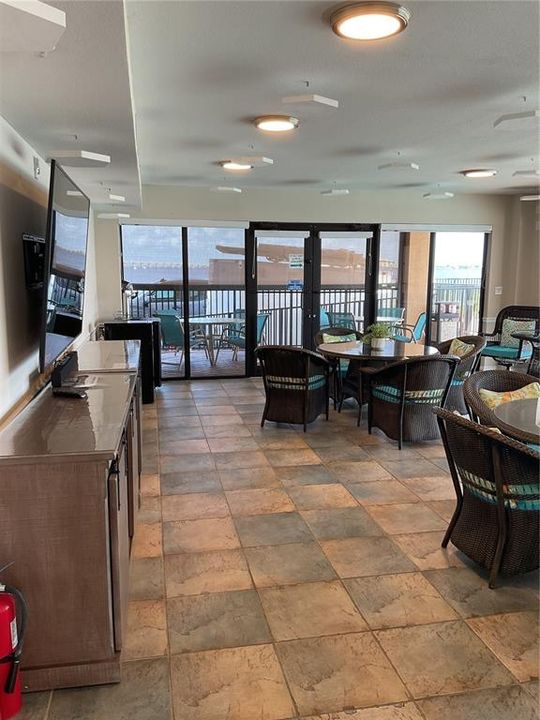 For Rent: $4,000 (3 beds, 2 baths, 1647 Square Feet)