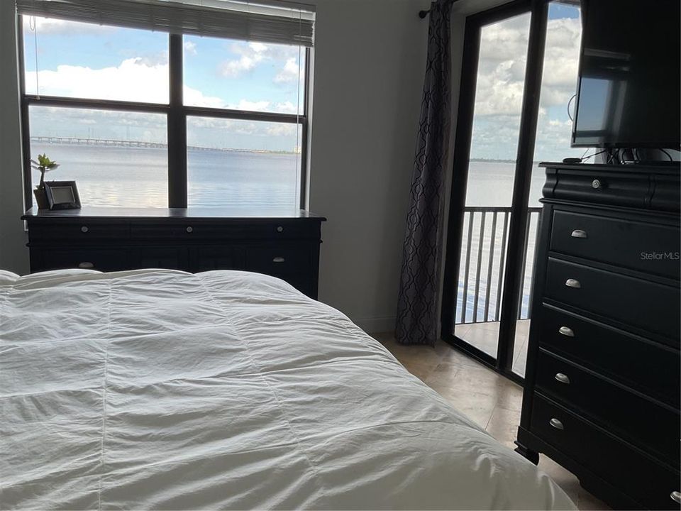 For Rent: $4,000 (3 beds, 2 baths, 1647 Square Feet)