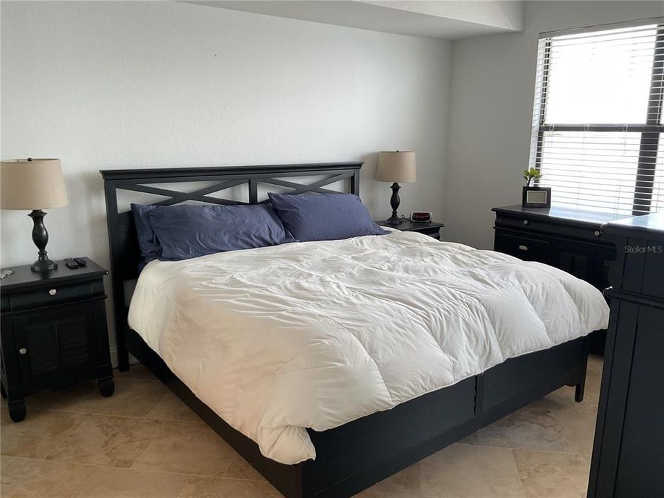 For Rent: $4,000 (3 beds, 2 baths, 1647 Square Feet)