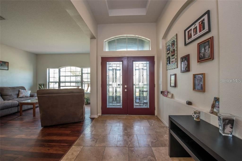 For Rent: $3,100 (4 beds, 3 baths, 3057 Square Feet)