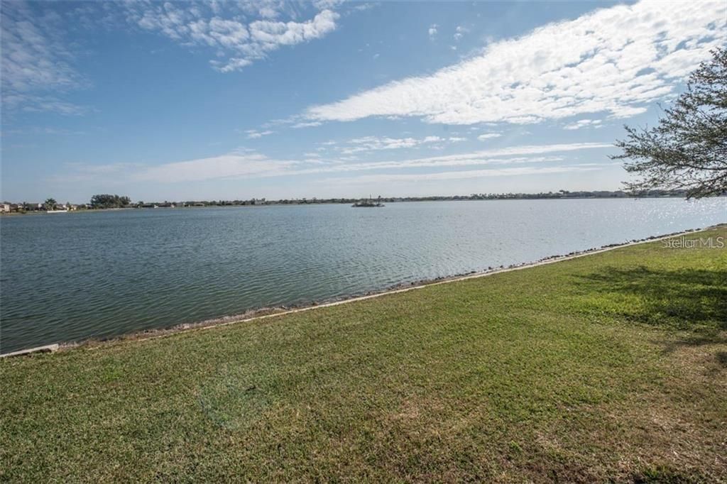 For Rent: $3,100 (4 beds, 3 baths, 3057 Square Feet)