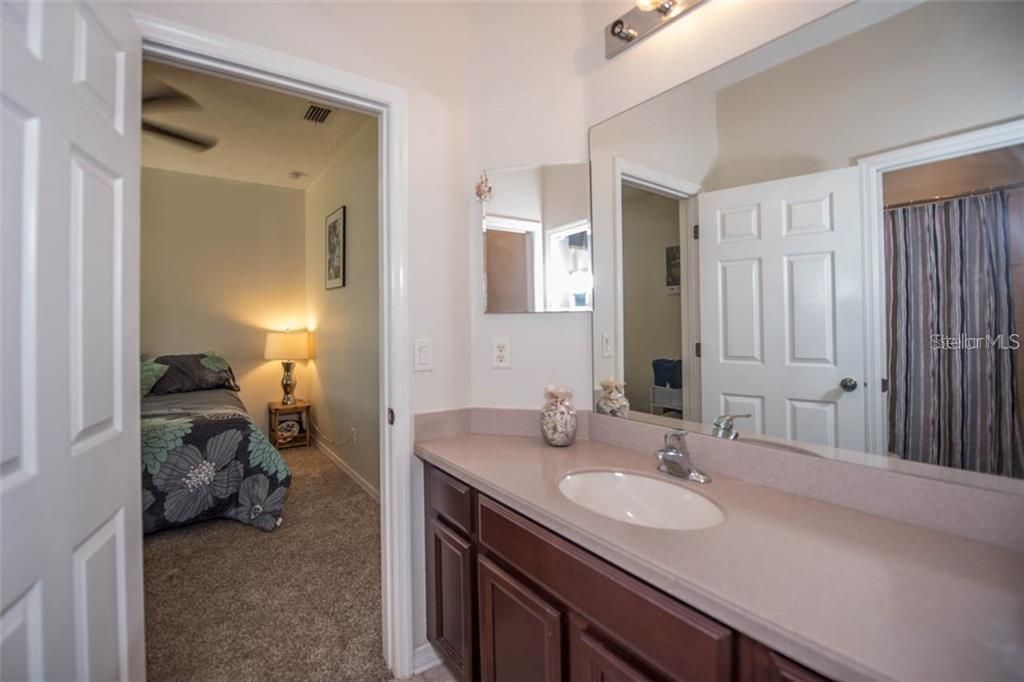 For Rent: $3,100 (4 beds, 3 baths, 3057 Square Feet)