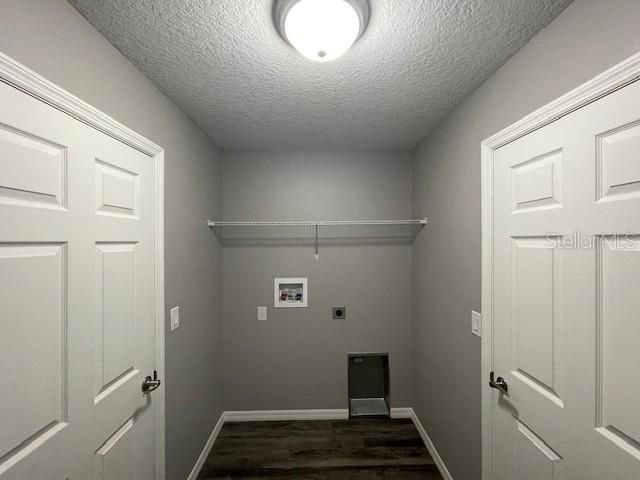 En Renta: $1,500 (3 camas, 2 baños, 1247 Pies cuadrados)