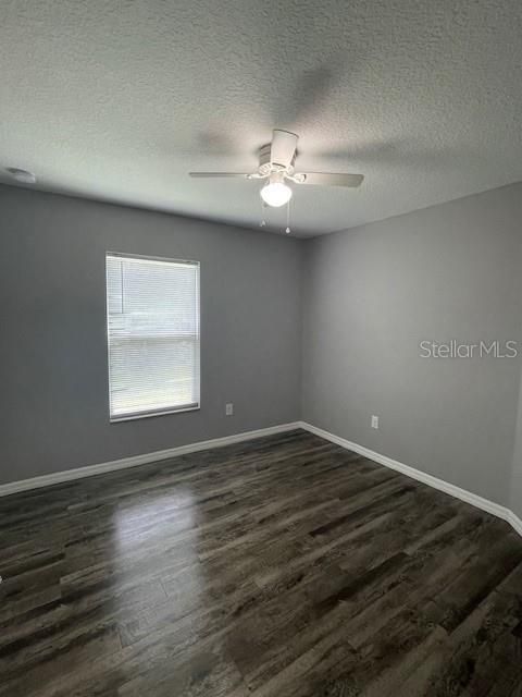 En Renta: $1,500 (3 camas, 2 baños, 1247 Pies cuadrados)