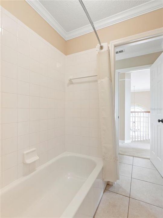 Activo con contrato: $675,000 (4 camas, 3 baños, 2861 Pies cuadrados)