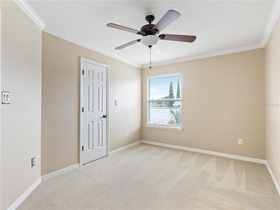 Activo con contrato: $675,000 (4 camas, 3 baños, 2861 Pies cuadrados)