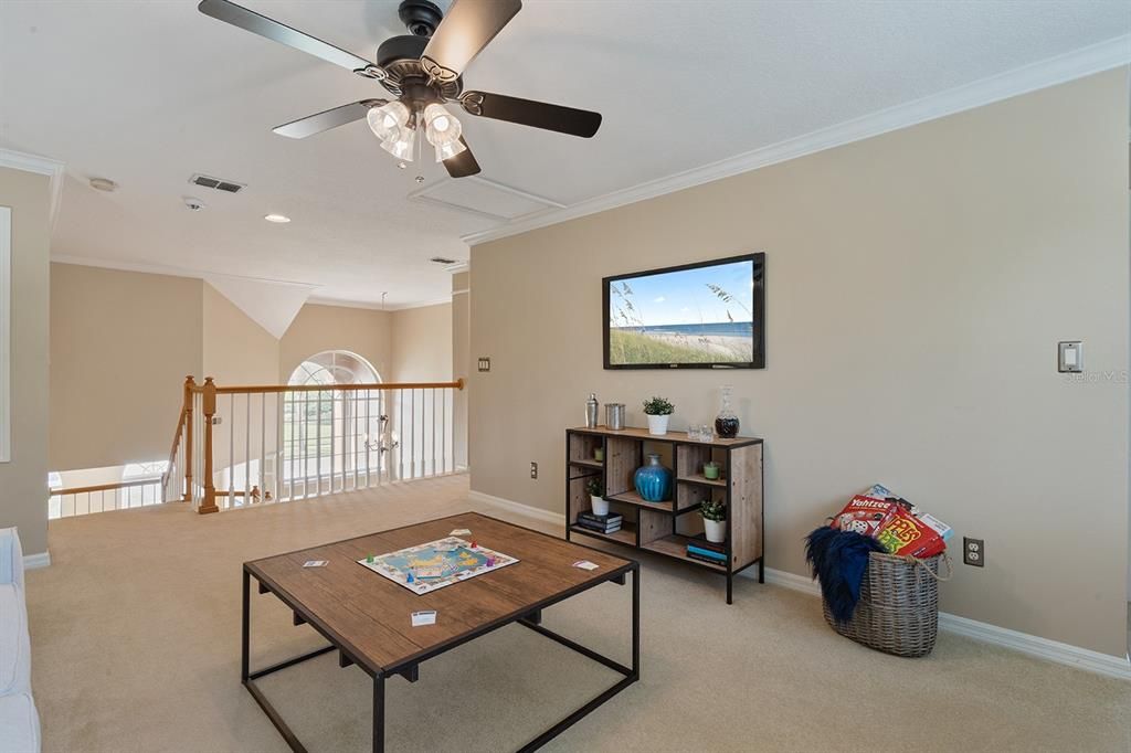 Activo con contrato: $675,000 (4 camas, 3 baños, 2861 Pies cuadrados)