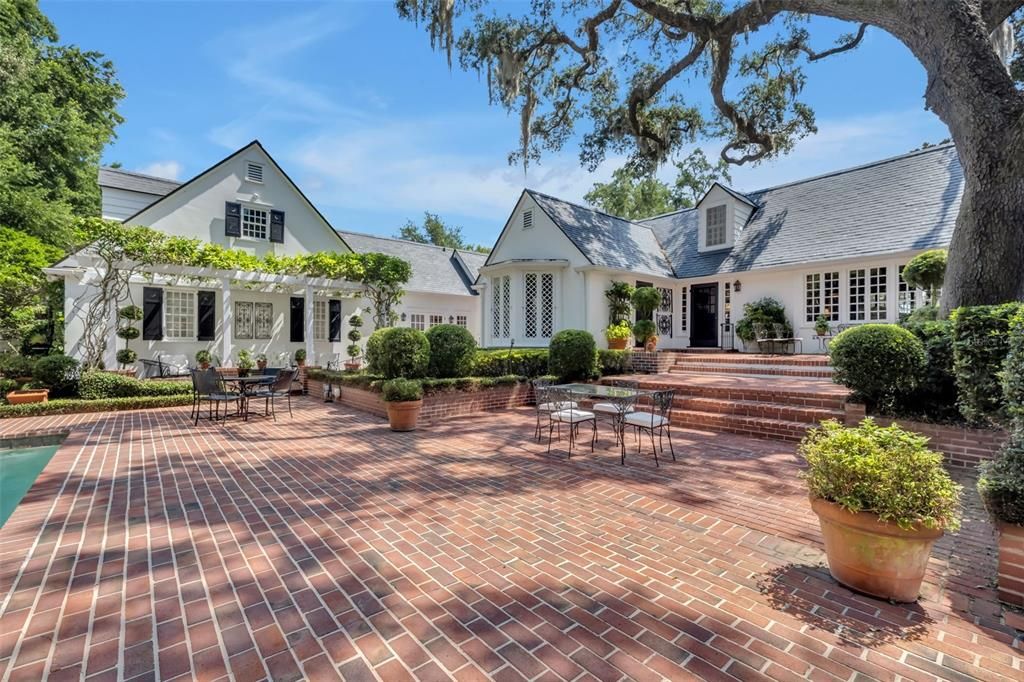 En Venta: $5,900,000 (6 camas, 5 baños, 5759 Pies cuadrados)