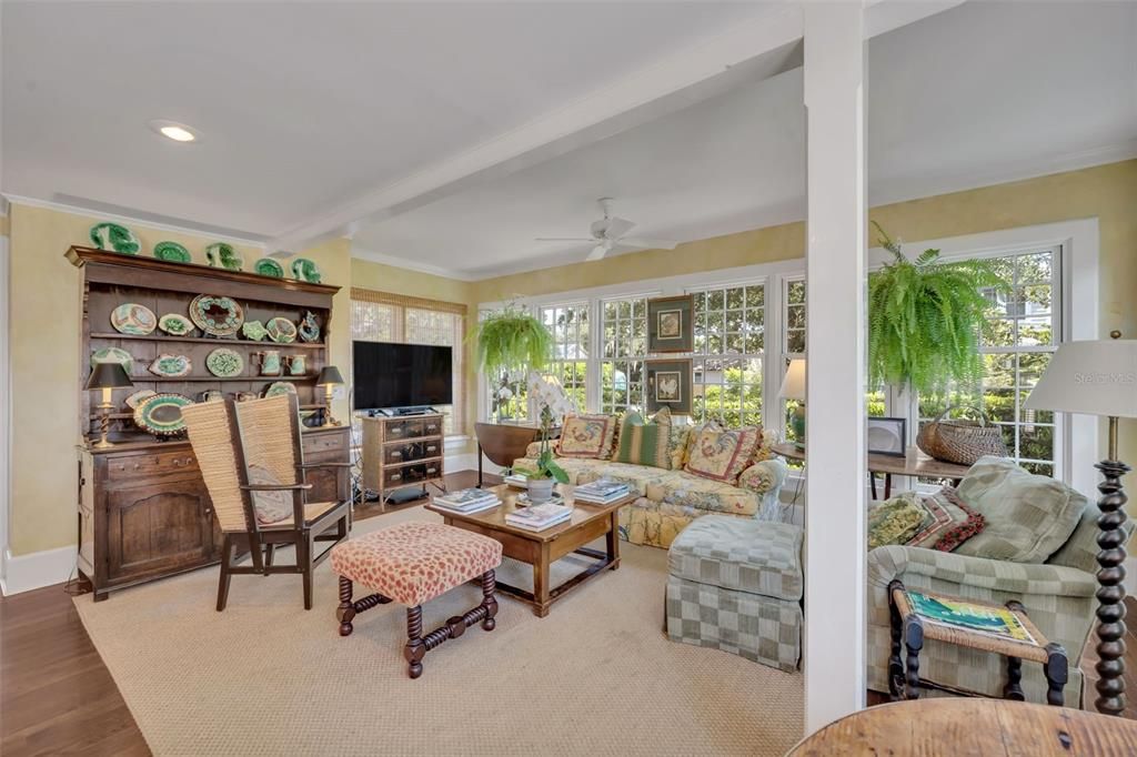 En Venta: $5,900,000 (6 camas, 5 baños, 5759 Pies cuadrados)