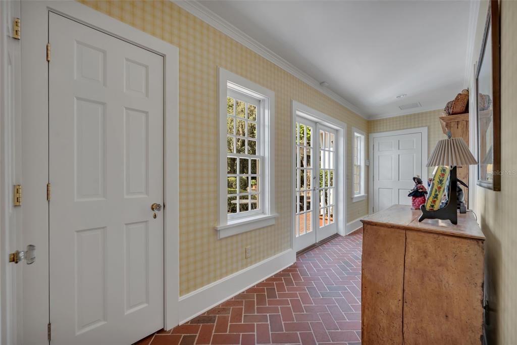 En Venta: $5,900,000 (6 camas, 5 baños, 5759 Pies cuadrados)