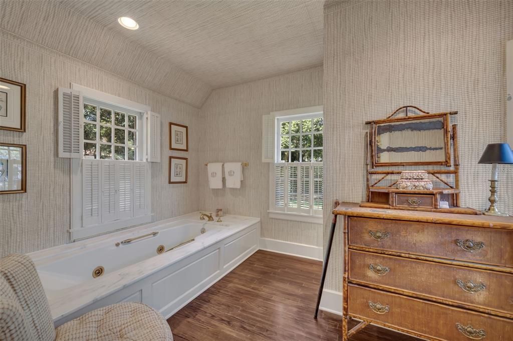 En Venta: $5,900,000 (6 camas, 5 baños, 5759 Pies cuadrados)