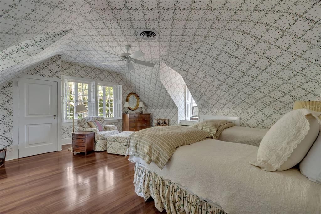 En Venta: $5,900,000 (6 camas, 5 baños, 5759 Pies cuadrados)