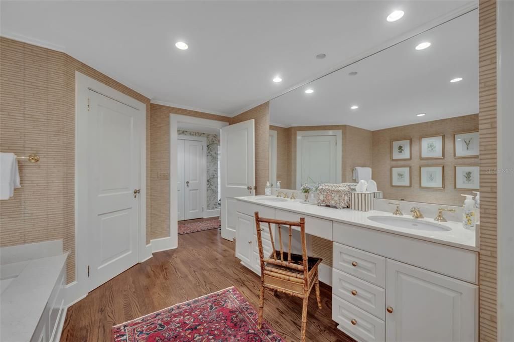 En Venta: $5,900,000 (6 camas, 5 baños, 5759 Pies cuadrados)