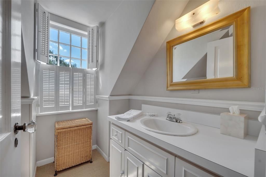 En Venta: $5,900,000 (6 camas, 5 baños, 5759 Pies cuadrados)