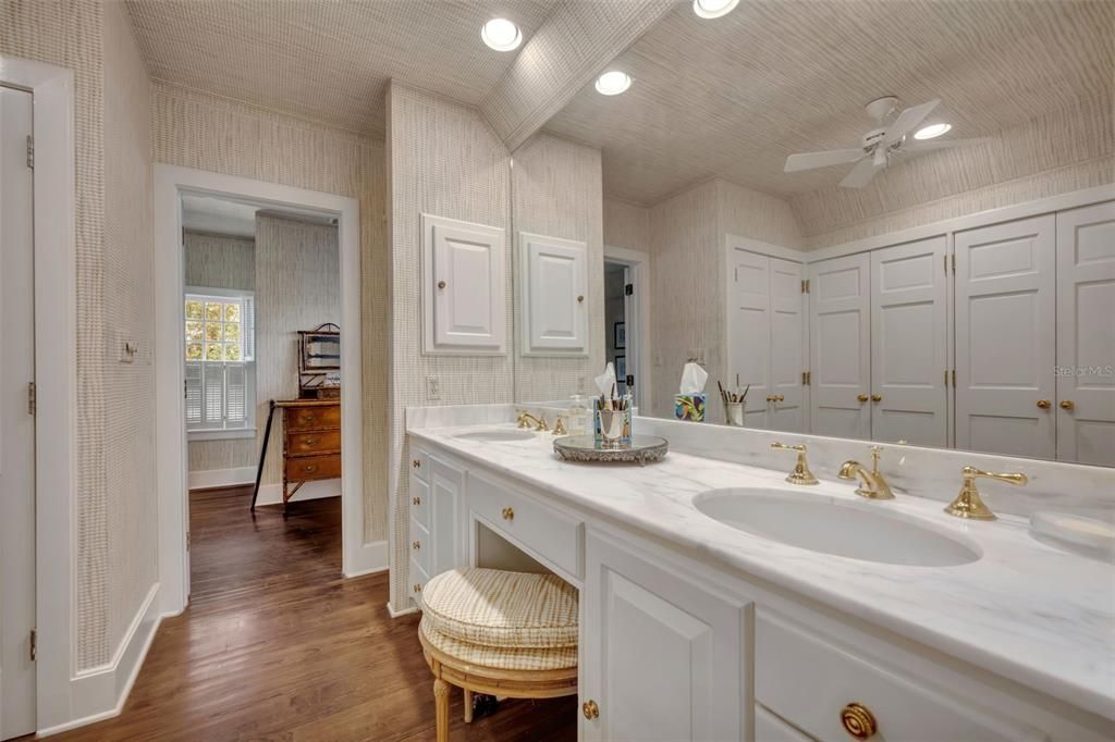 En Venta: $5,900,000 (6 camas, 5 baños, 5759 Pies cuadrados)