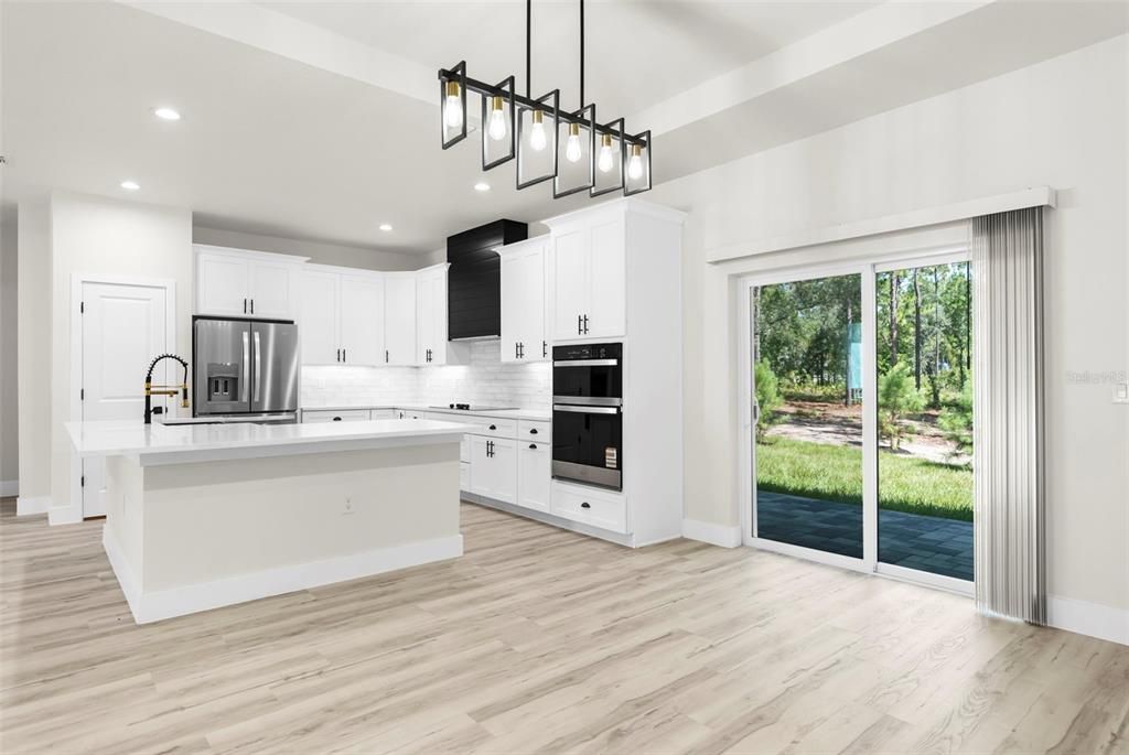 Active With Contract: $647,500 (4 beds, 2 baths, 2282 Square Feet)