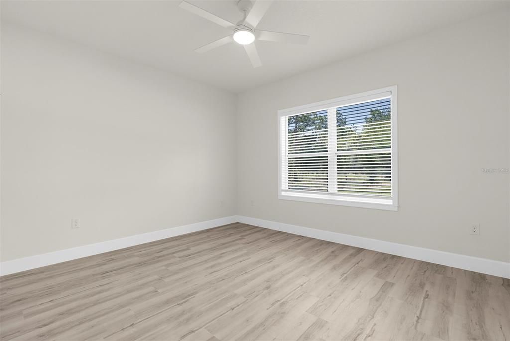 Active With Contract: $647,500 (4 beds, 2 baths, 2282 Square Feet)