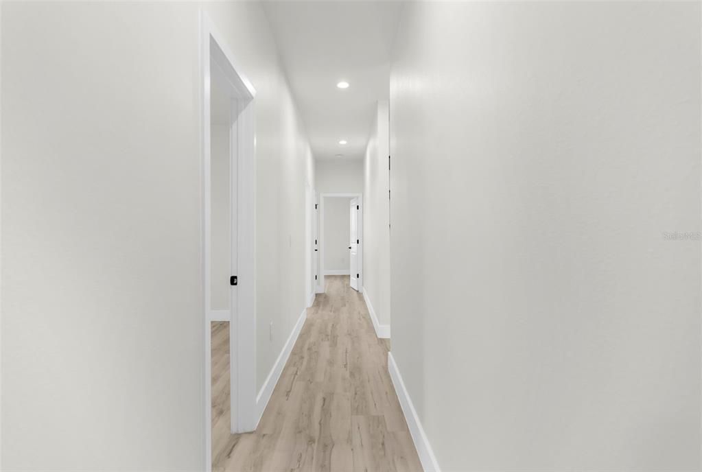 Active With Contract: $647,500 (4 beds, 2 baths, 2282 Square Feet)