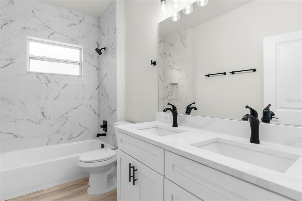 Active With Contract: $647,500 (4 beds, 2 baths, 2282 Square Feet)