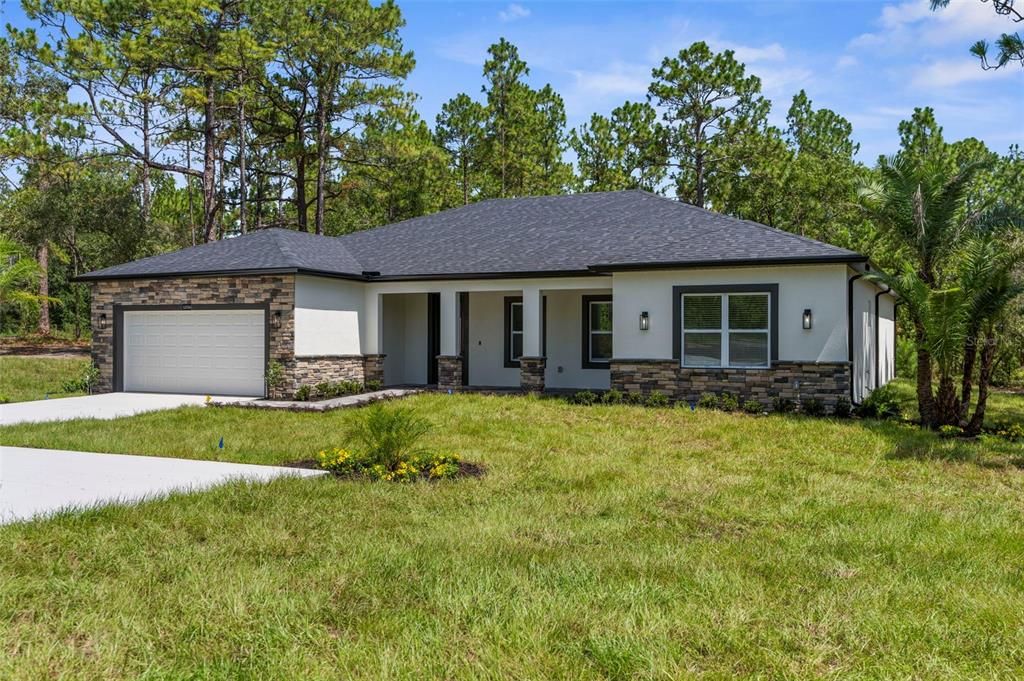 Active With Contract: $647,500 (4 beds, 2 baths, 2282 Square Feet)