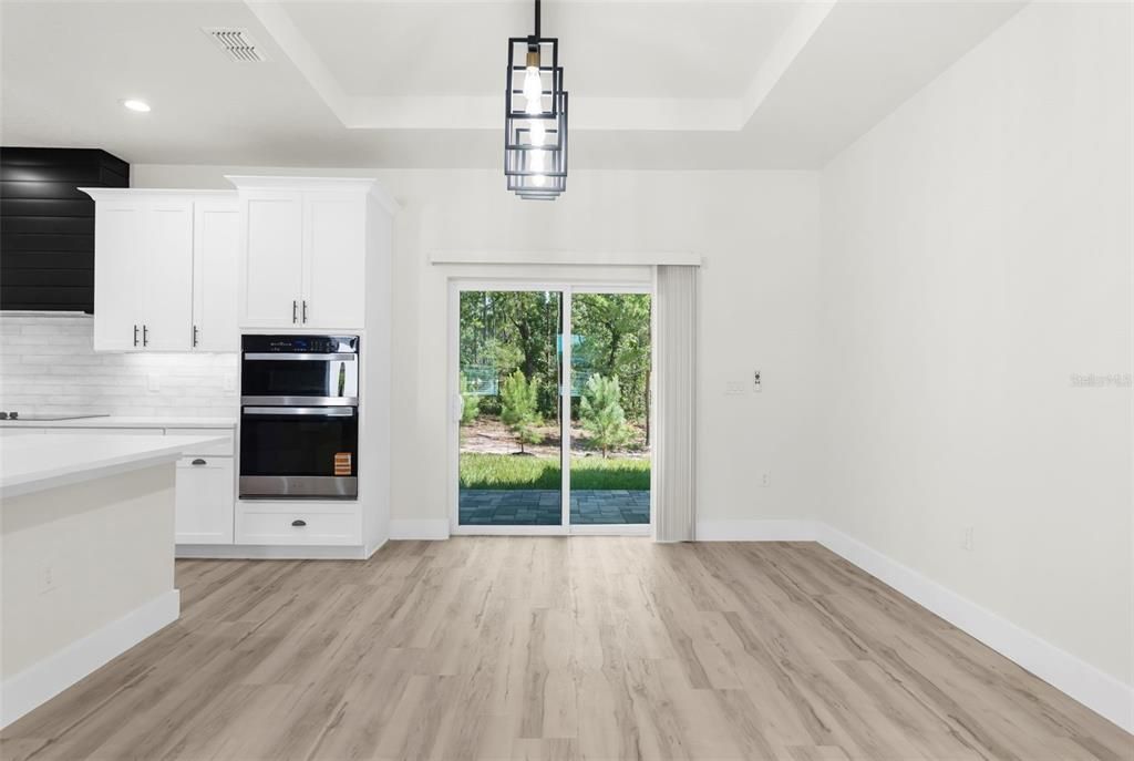 Active With Contract: $647,500 (4 beds, 2 baths, 2282 Square Feet)