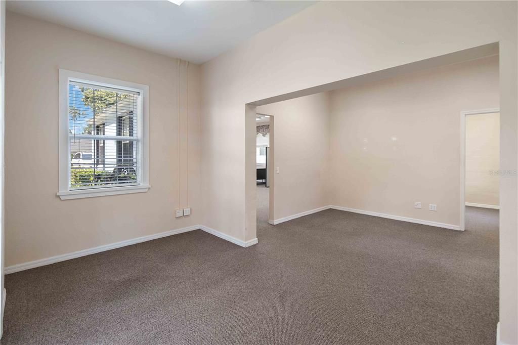 На продажу: $598,250 (0 спален, 0 ванн, 0 Квадратных фут)