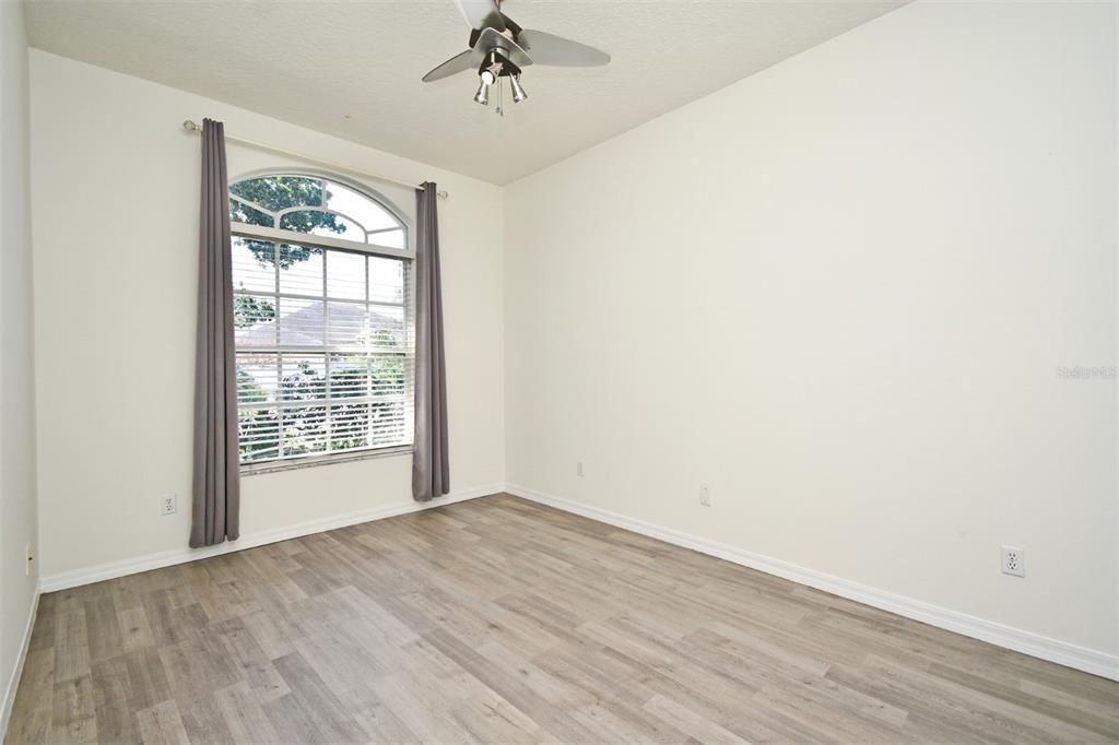 Active With Contract: $595,000 (4 beds, 2 baths, 2142 Square Feet)